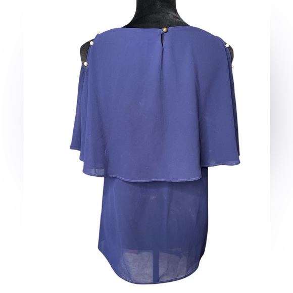 Elegant Blue Women's Top - Picture 4 of 8